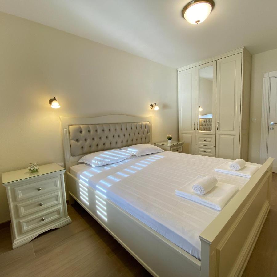 Apartments Marijaz Kotor Exterior photo