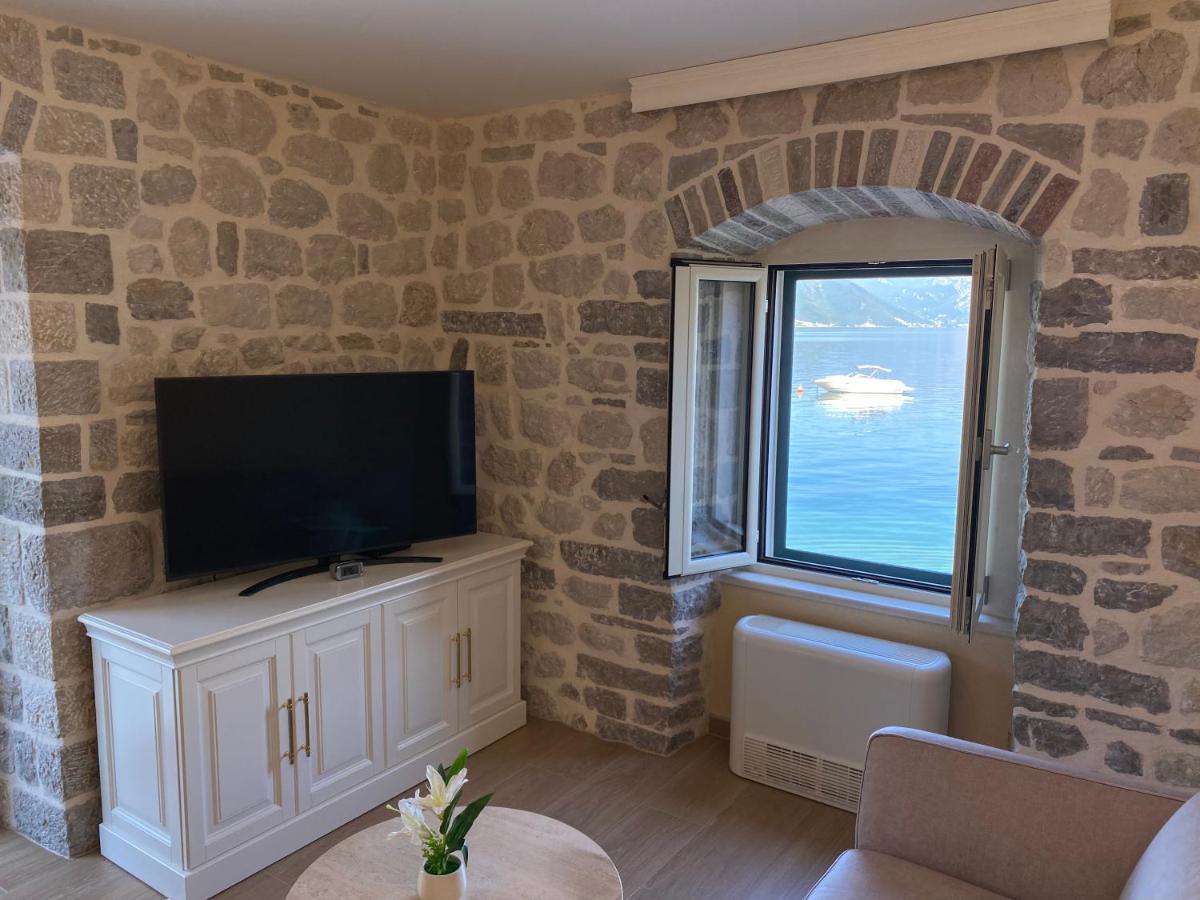 Apartments Marijaz Kotor Exterior photo
