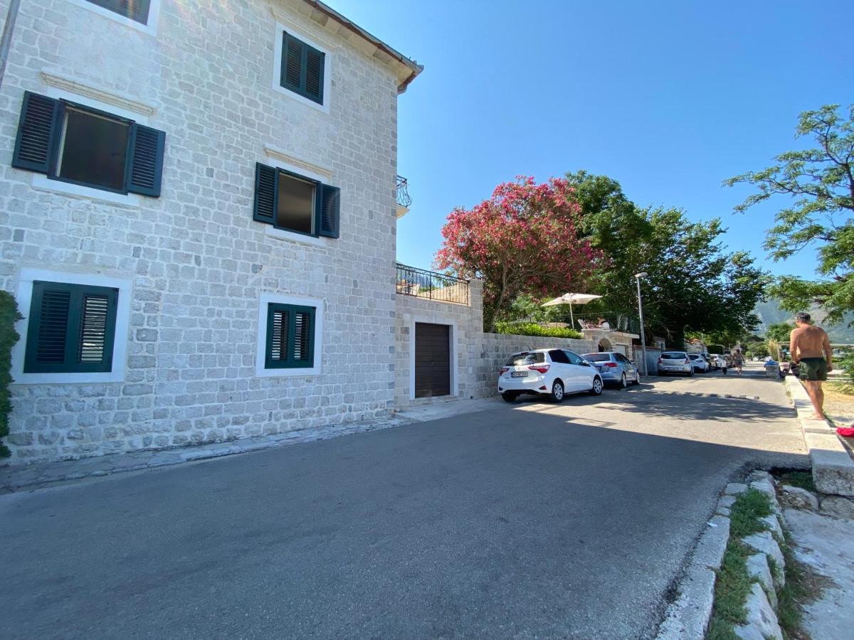 Apartments Marijaz Kotor Exterior photo
